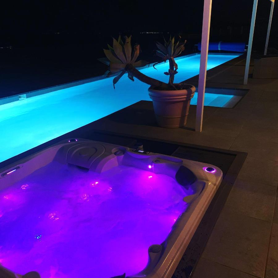 Casa Conil With A Private 25 Meter Heated Pool Villa Exterior foto