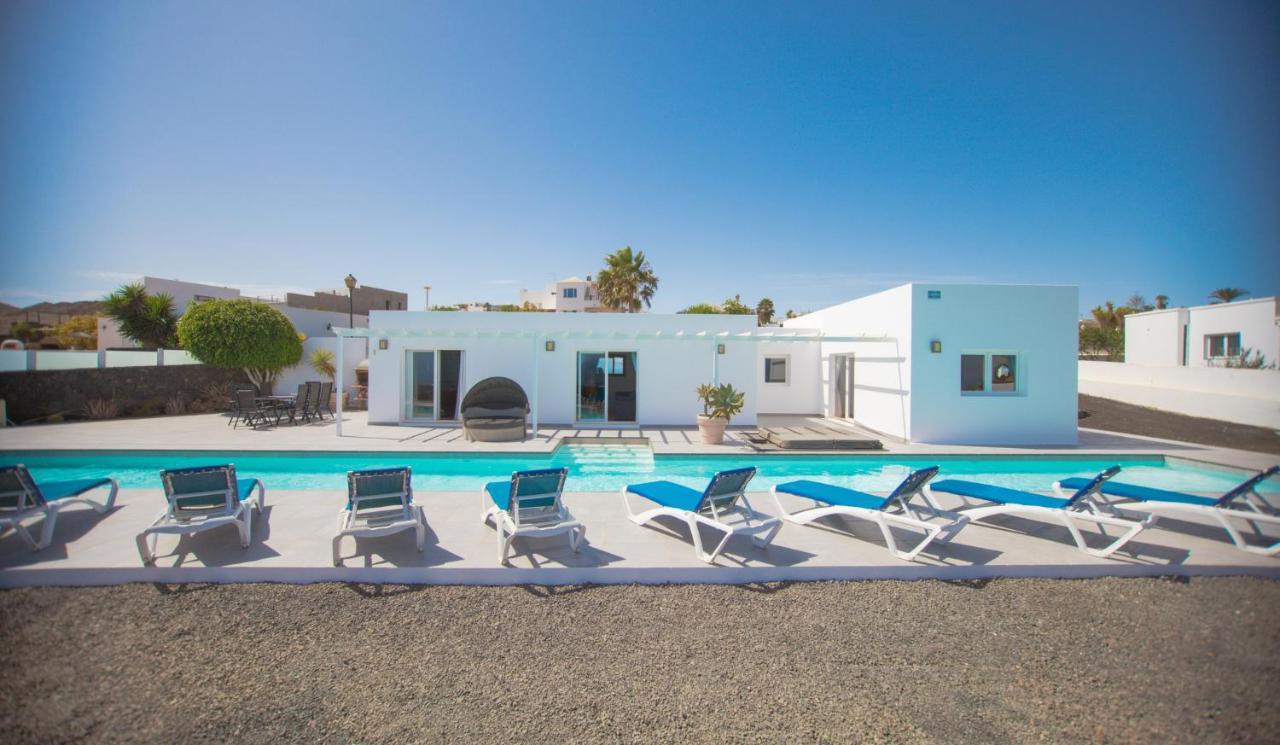 Casa Conil With A Private 25 Meter Heated Pool Villa Exterior foto