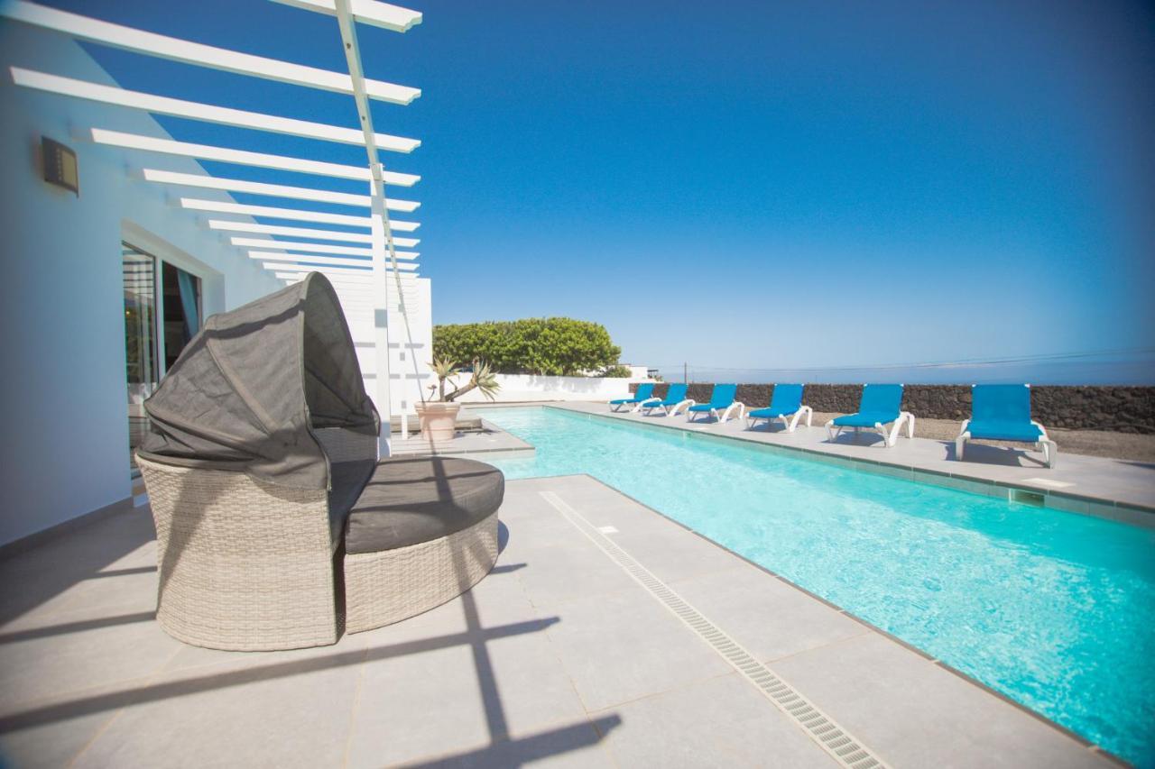 Casa Conil With A Private 25 Meter Heated Pool Villa Exterior foto