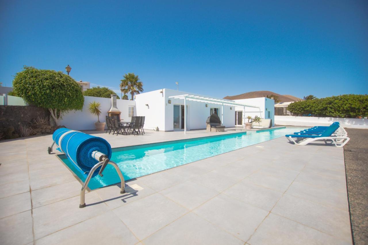 Casa Conil With A Private 25 Meter Heated Pool Villa Exterior foto